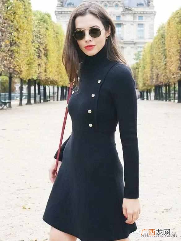 明星穿什么品牌衣服吗（明星穿的品牌衣服有哪