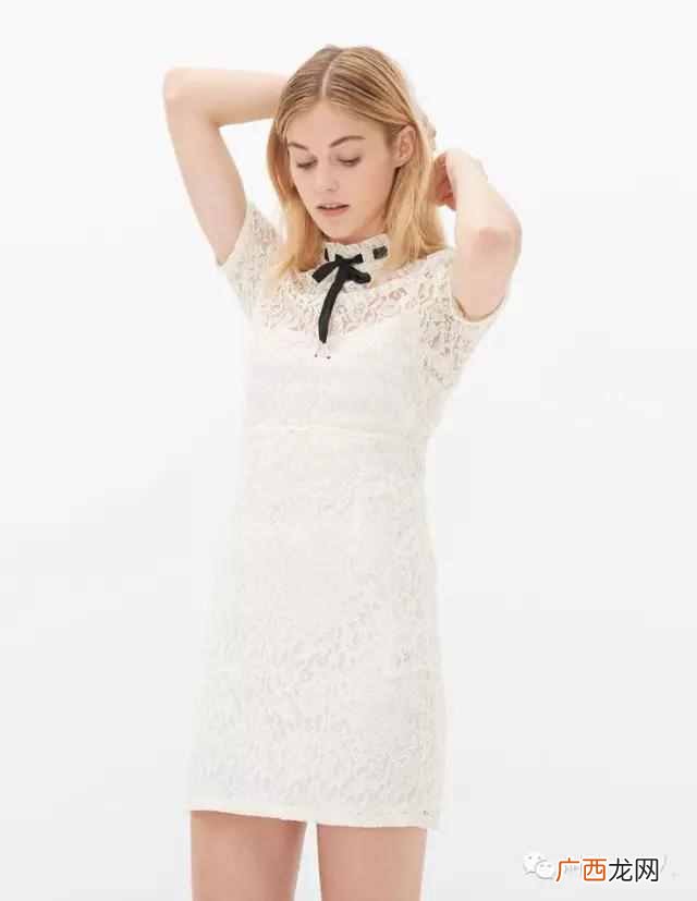 明星穿什么品牌衣服吗（明星穿的品牌衣服有哪
