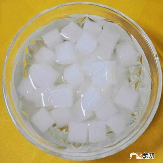 奶茶放什么东西好吃（奶茶里加什么东西好吃受