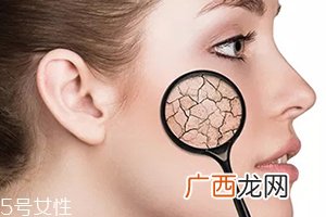 爽肤水要涂多少合适？来看看爽肤水的用量