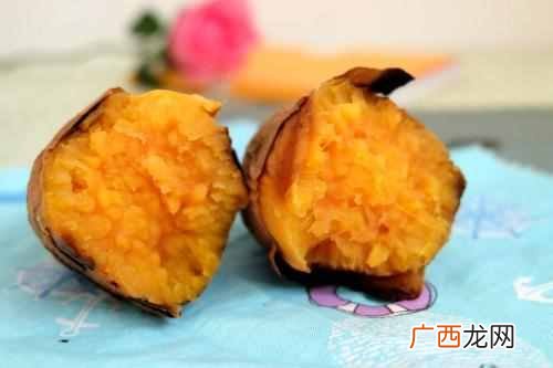 在中学门口卖什么吃的（学校门口卖什么吃受欢