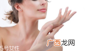 护手霜一天涂几次最好？洗手后都可以涂