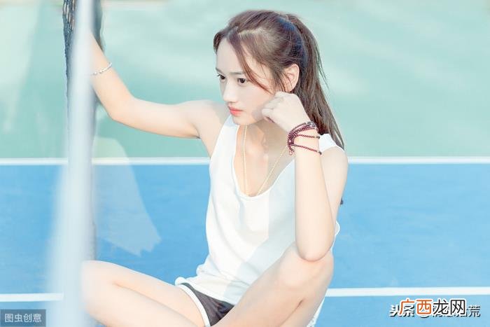 跟新加的女生聊天怎么开头，新加的女生聊天怎么开头