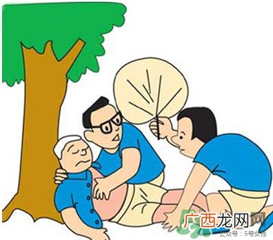 热射病为什么不能喝水?热射病为什么会抽搐