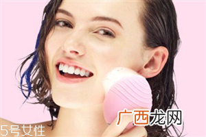 blingbelle洁面仪和luna哪个好用 平价版的luna