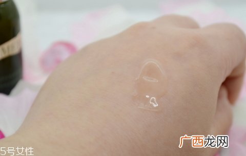 海蓝之谜精华液多少钱？