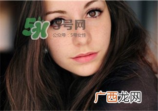眼窝是什么地方?眼窝凹陷的原因