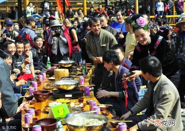 最赚钱地摊小商品批发（摆地摊月入过万十大最