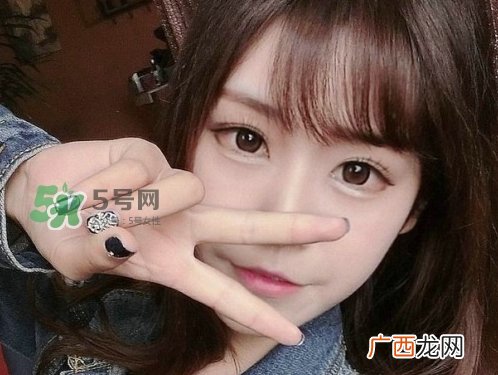 夏天为什么尿黄?夏天尿黄正常吗?