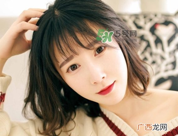 夏天为什么尿黄?夏天尿黄正常吗?
