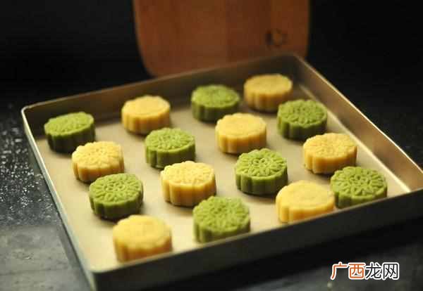 做绿豆糕需要什么技术（绿豆和什么不可以同吃