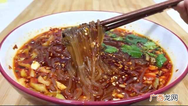 酸辣粉条怎么做好吃（制作酸辣粉条需要哪些配