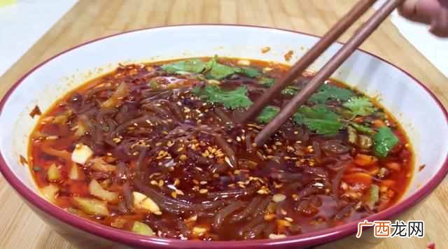 酸辣粉条怎么做好吃（制作酸辣粉条需要哪些配