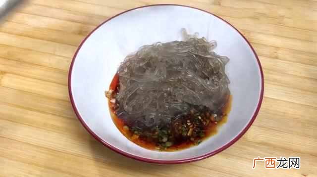 酸辣粉条怎么做好吃（制作酸辣粉条需要哪些配