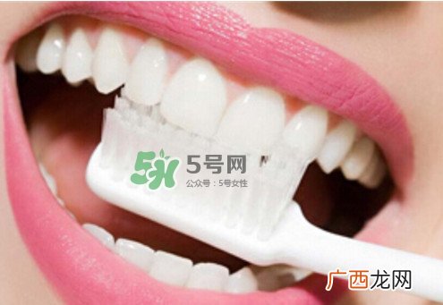 洗牙多少钱一次洗牙多久洗一次比较好