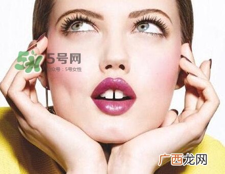 牙齿有缝隙可以补吗？牙齿缝隙大能补吗