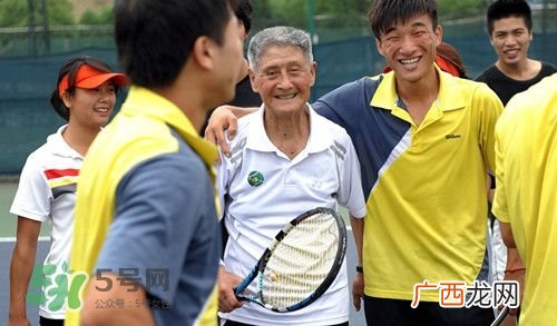 为什么癌症发现就是晚期?癌症晚期能活多久一般?