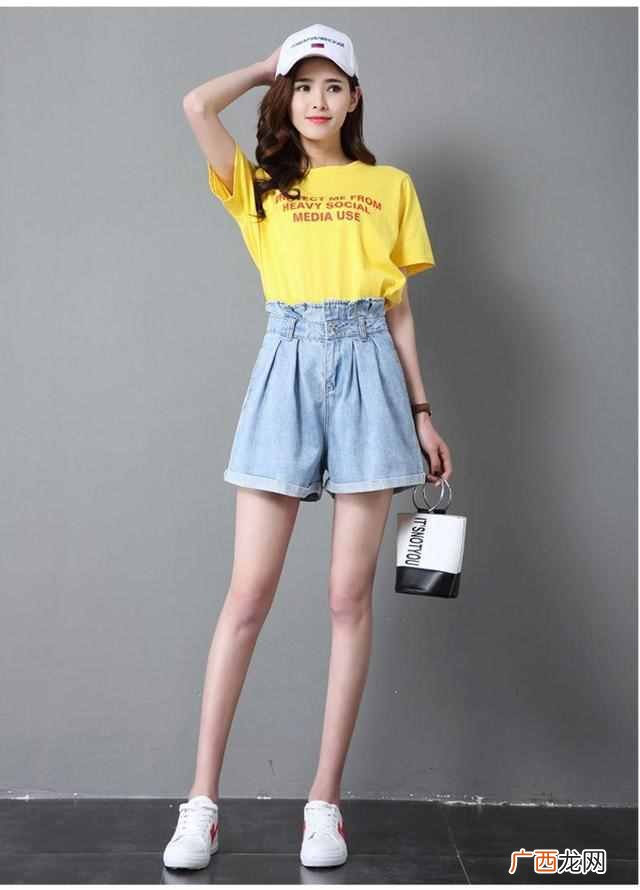 什么样的牛仔短裤好看(夏季牛仔短裤穿搭参考