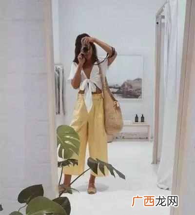 什么颜色适合夏天（夏天适合穿什么颜色衣服好