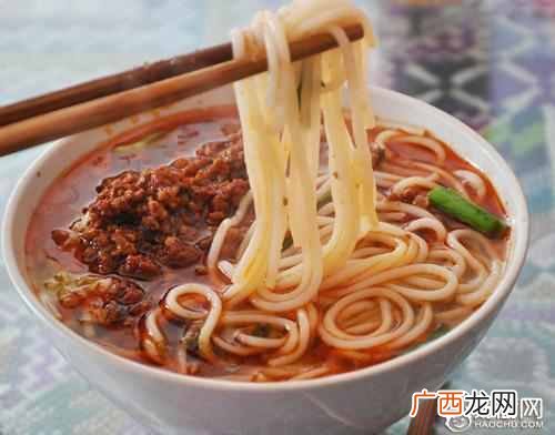 米粉和米线是一样的吗（米粉和米线有什么不同