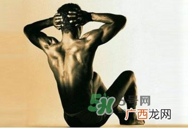 横纹肌溶解症是什么引起的？横纹肌溶解症临床表现