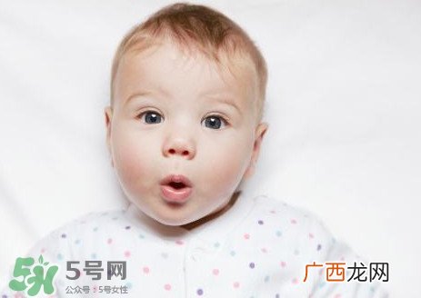 胆道闭锁是先天性的吗？先天胆道闭锁有什么症状