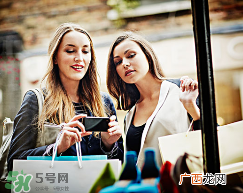 低血糖跟贫血一样吗?低血糖跟贫血有什么区别?