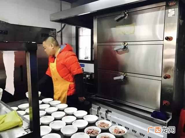 开蒸菜店都需要什么（开家蒸菜馆需要购置哪些