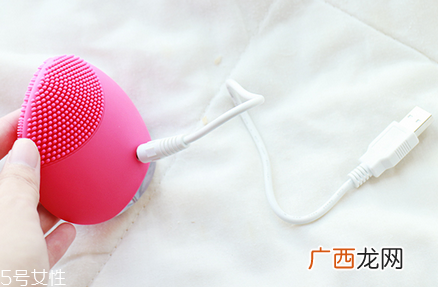 角质层薄可以用luna洁面仪吗？清洁能力非常强