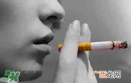 舌癌的早期症状有哪些？舌癌能冶得好吗