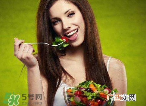 舌癌早期到晚期要多久？舌癌晚期一般能活多久