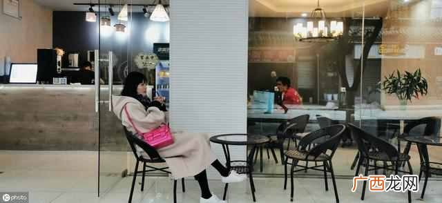 开餐馆需要什么手续（开家餐厅需要办什么证件