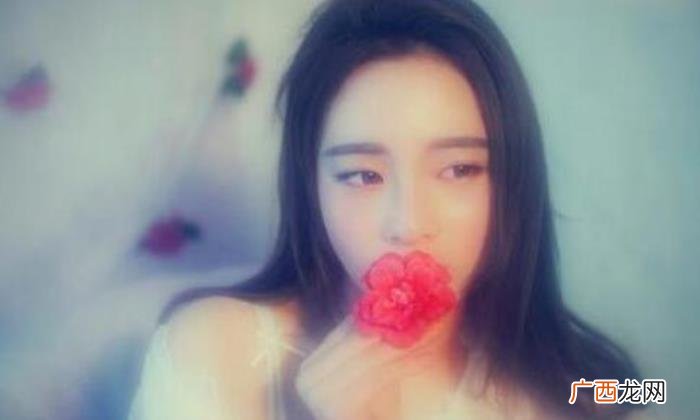 女情人不理我怎么办我想挽回，很暧昧女生突然不理你怎么回事