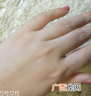 Florena护手霜怎么样？滋润美白打造纤纤玉手