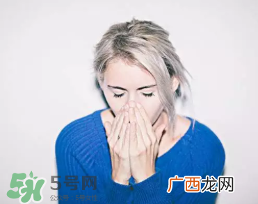 什么药能治咳嗽？咳嗽分哪几个阶段？