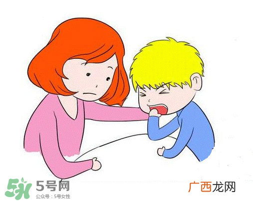 不同咳嗽的症状及治疗方法大蒜如何治咳嗽