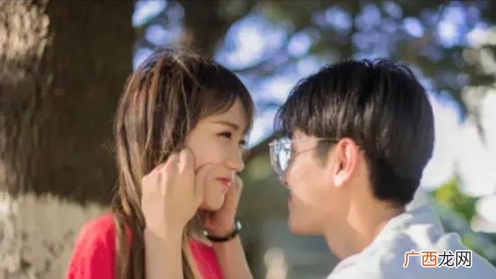 怎么去跟女孩子找话题，看看恋爱话题怎么找