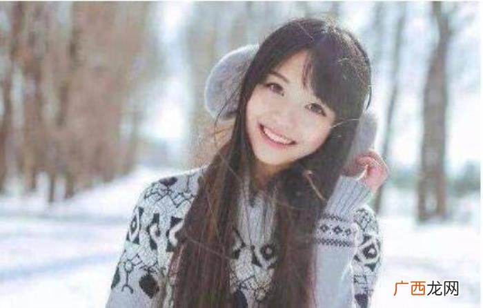与陌生女孩聊天开场白大全，和女生好久没聊天了怎么开场