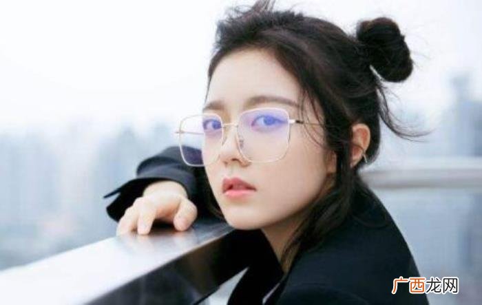 与陌生女孩聊天开场白大全，和女生好久没聊天了怎么开场