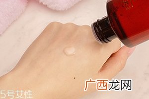雅诗兰黛爽肤水保质期
