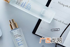 雅诗兰黛微精华喷雾怎么用？