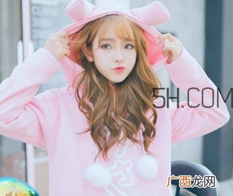 白带拉丝发黄是怎么回事_白带拉丝发黄怎么办