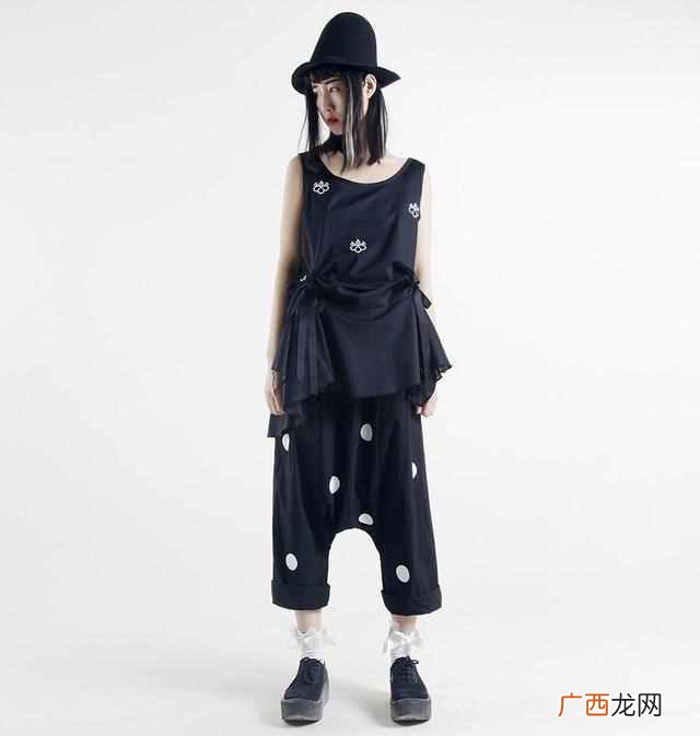 屁股大适合什么裙子（女生屁股大最好不要穿哪