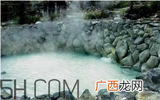 感冒肚子疼如何调理？感冒可以泡温泉吗？