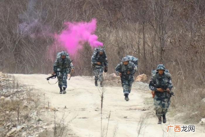 这7位超帅超励志的兵哥哥 男励志图