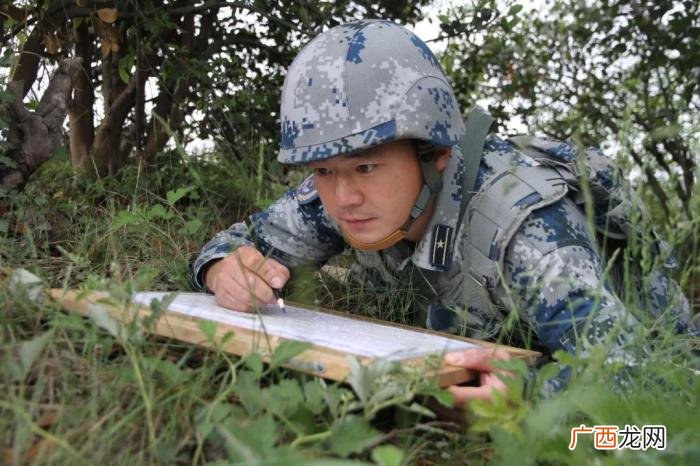 这7位超帅超励志的兵哥哥 男励志图