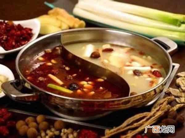 四川火锅加的什么汤(自己怎么制作四川火锅汤