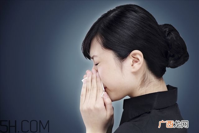 晚上睡觉鼻子不通气是什么原因导致的