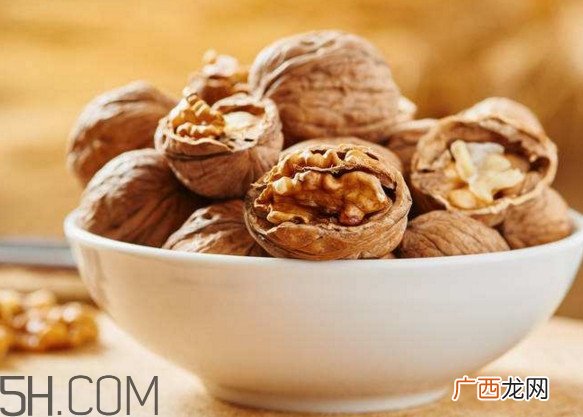 支气管炎吃什么食物好?急性支气管炎的症状
