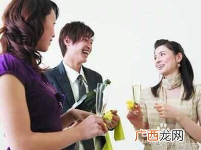 乡镇上开店开什么店比较好（乡镇上开店需要注